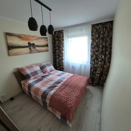 Apartament Szmaragdowy- Klimatyzacja, Parking, Internet I Ekspres Do Kawy Wloclawek Exterior photo