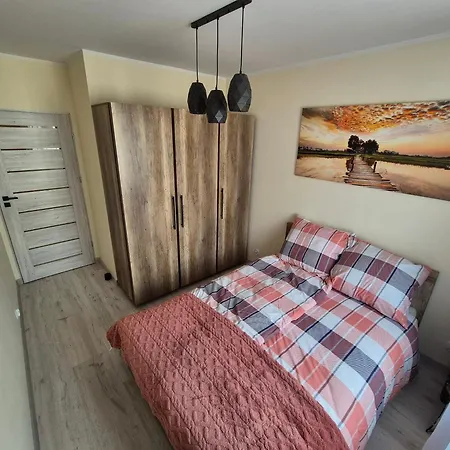 Apartament Szmaragdowy- Klimatyzacja, Parking, Internet I Ekspres Do Kawy Wloclawek Exterior photo
