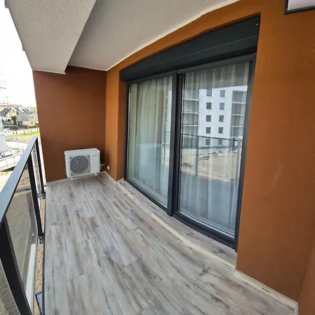 Apartament Szmaragdowy- Klimatyzacja, Parking, Internet I Ekspres Do Kawy Wloclawek Exterior photo
